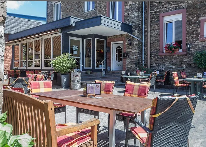 Altes Schulhaus Hotel 2*